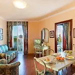 Carl&do Hotel apartamentowy 4*