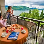 Apartahotel Carl&do 4*