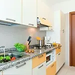 Hotel apartamentowy Carl&do Baveno