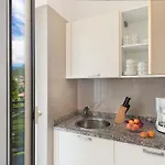 Carl&do Hotel apartamentowy Baveno