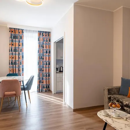 Carl&do Aparthotel Baveno