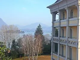 Aparthotel Carl&do