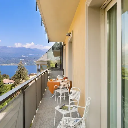 Aparthotel Carl&do Baveno