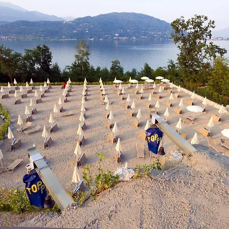 Carl&do מלון דירות 4*