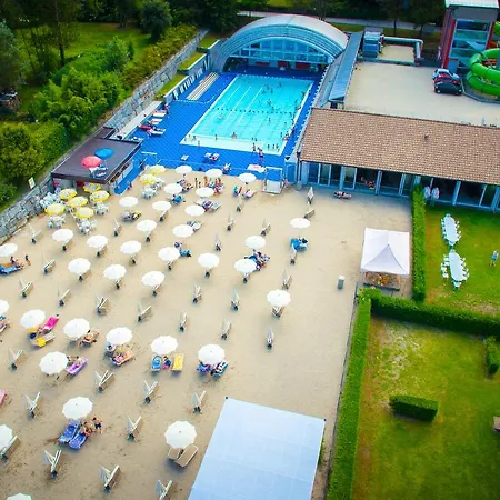 Aparthotel Carl&do Baveno